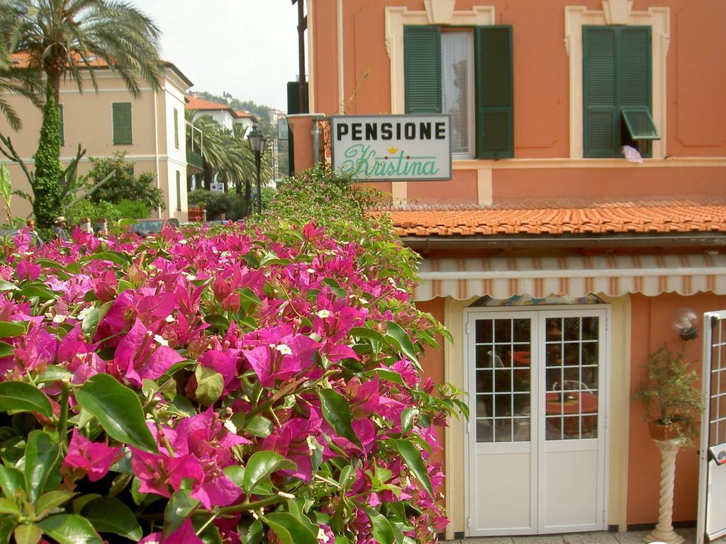 Albergo Kristina Bordighera Exterior photo